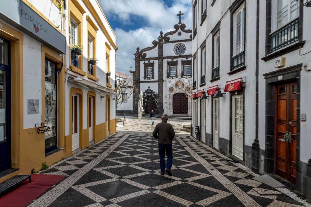 Covid-19: Açores novamente sem casos após regresso ao ...