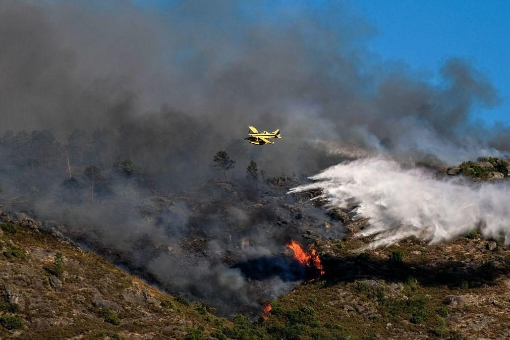 Suspeito de atear fogos com isqueiro em Vieira do Minho em prisão preventiva