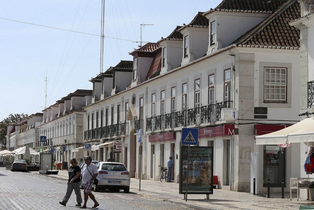 Aviso que prevê subida de 1,12% das rendas em 2018 publicado em DR