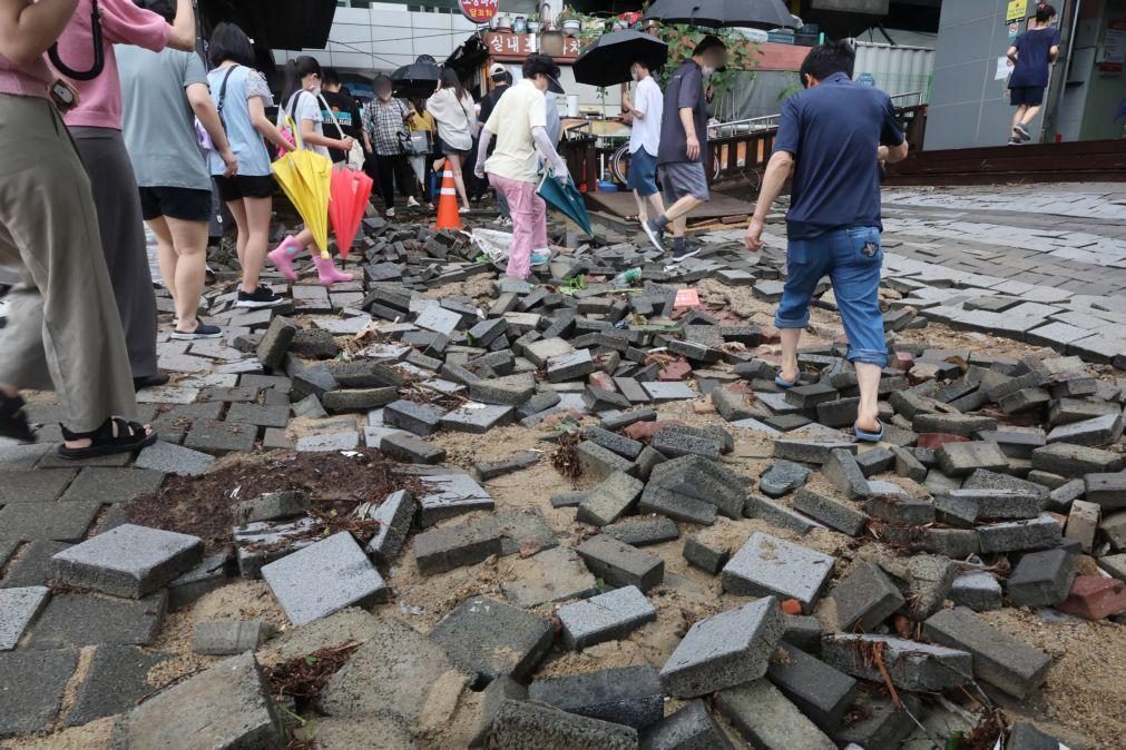 Oito mortos e seis desaparecidos em Seul devido às chuvas mais fortes em 80 anos