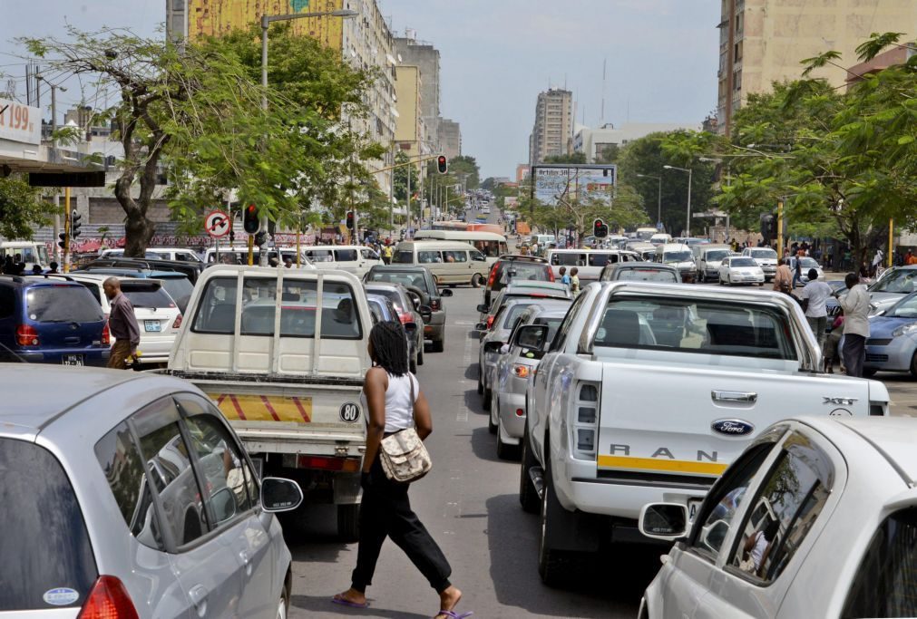 Empresa de transportes públicos de Maputo anuncia recuperação de 23 autocarros