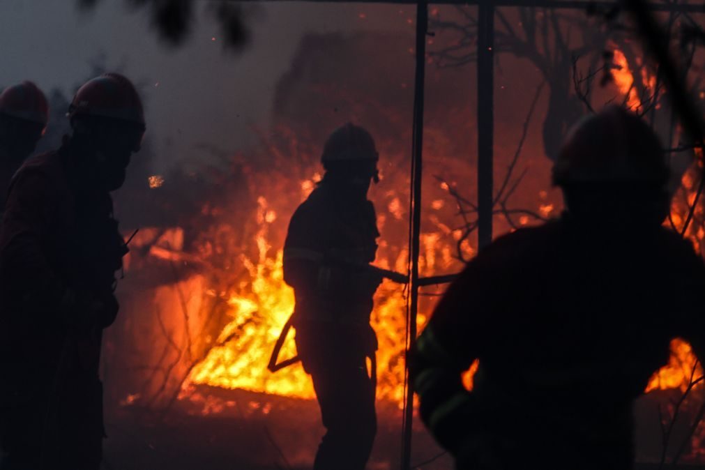 Incêndio em casa de Celorico de Basto deixa idosa desalojada