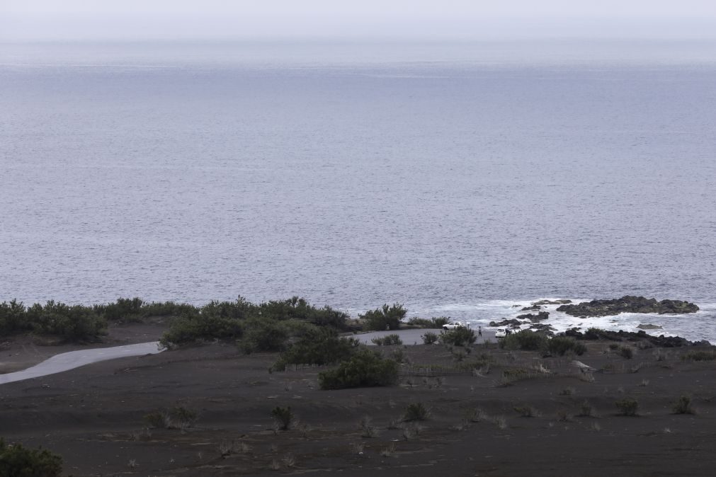 Descoberta parte de casco de nau da Índia naufragada no Faial em 1615