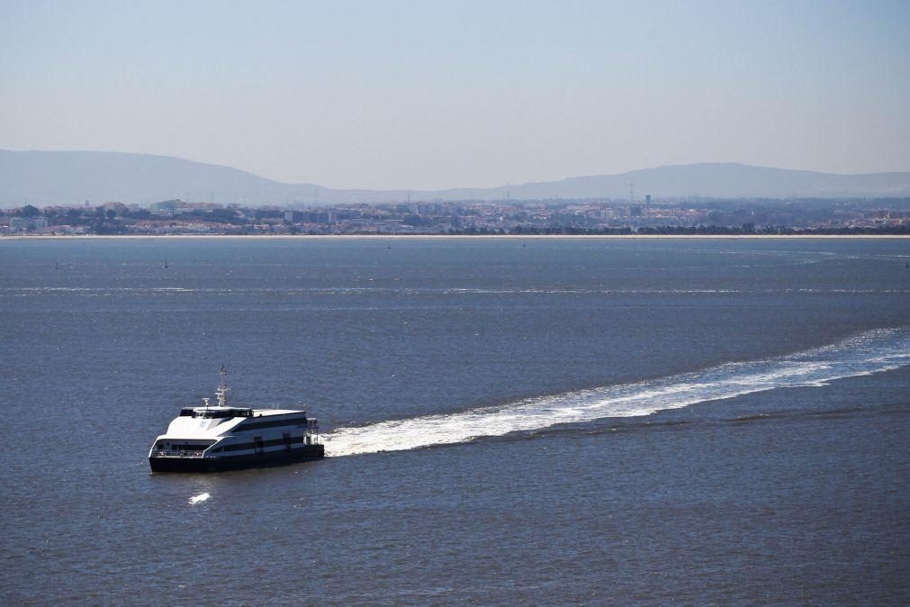 Serviços fluviais que ligam Barreiro a Lisboa com interrupções na terça-feira