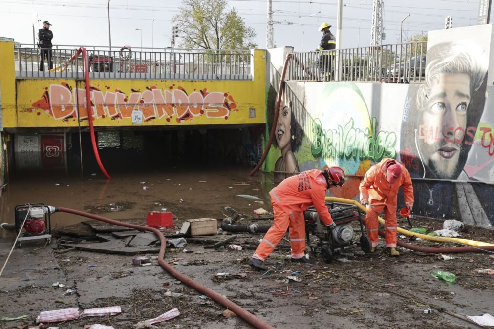 Estação ferroviária de Algés já está em funcionamento