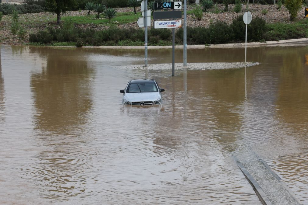 Lisboa recolhe dados dos prejuízos causados pela chuva até dia 21