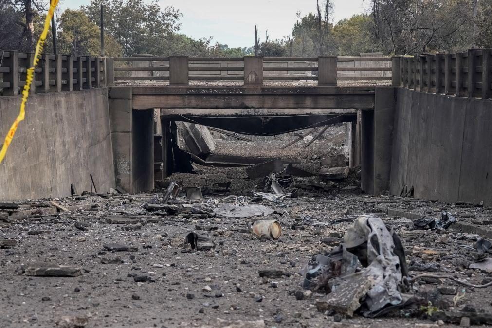 Nove mortos na explosão de um camião-cisterna perto de Joanesburgo