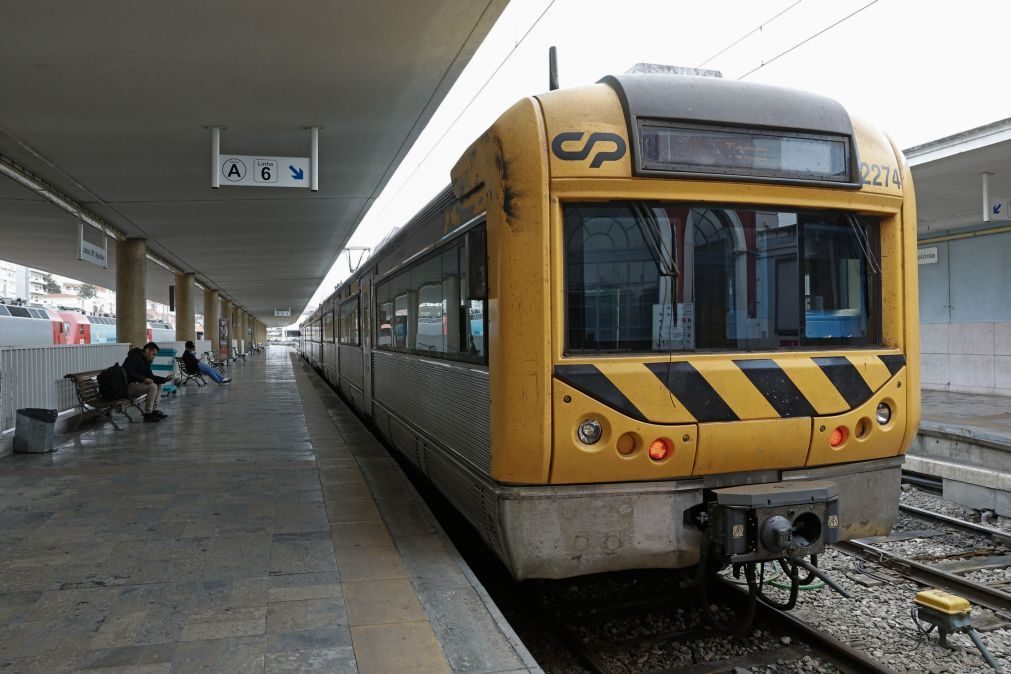 Greve na CP suprimiu 66 comboios durante a manhã