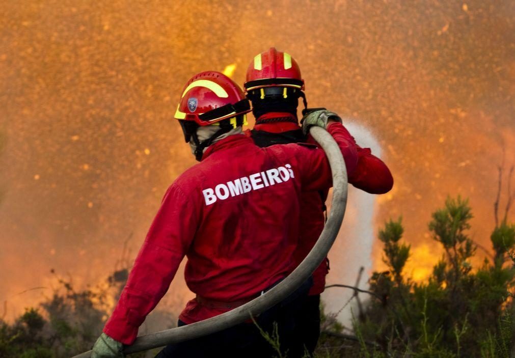 Bombeiros voluntários envolvidos no combate aumentados para 64 euros por dia