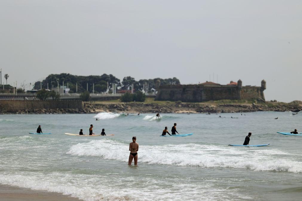 Detidos dois suspeitos de esfaquearem jovem na praia de Matosinhos