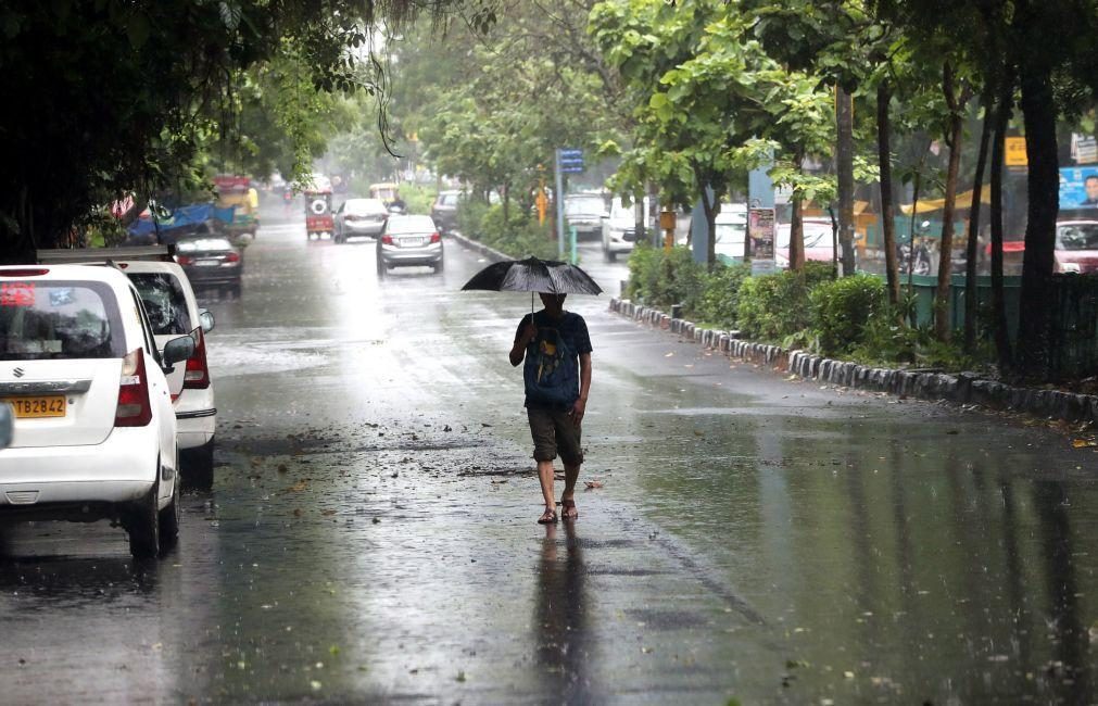 Pelo menos 42 mortos devido às fortes chuvas na Índia - novo balanço