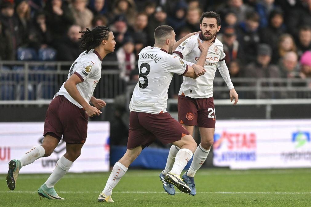 Tricampeão Manchester City perde na rodada finalJogada 10