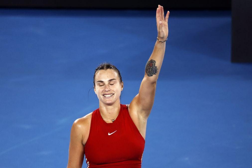 Sabalenka vence Anisimova e avança para quartos de final do Open da Austrália