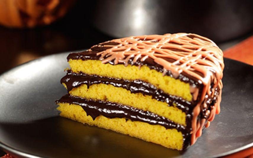 Por que é que este bolo de cenoura e chocolate é tão irresistível?