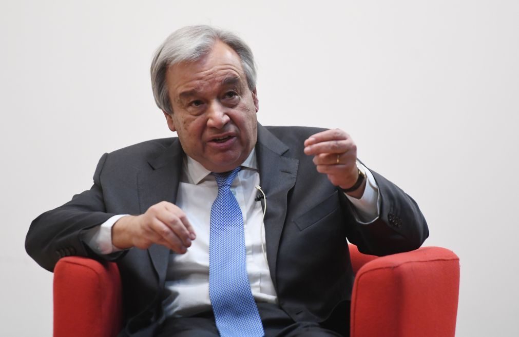 Guterres lamenta saída dos EUA das negociações para um Pacto Global sobre Migração