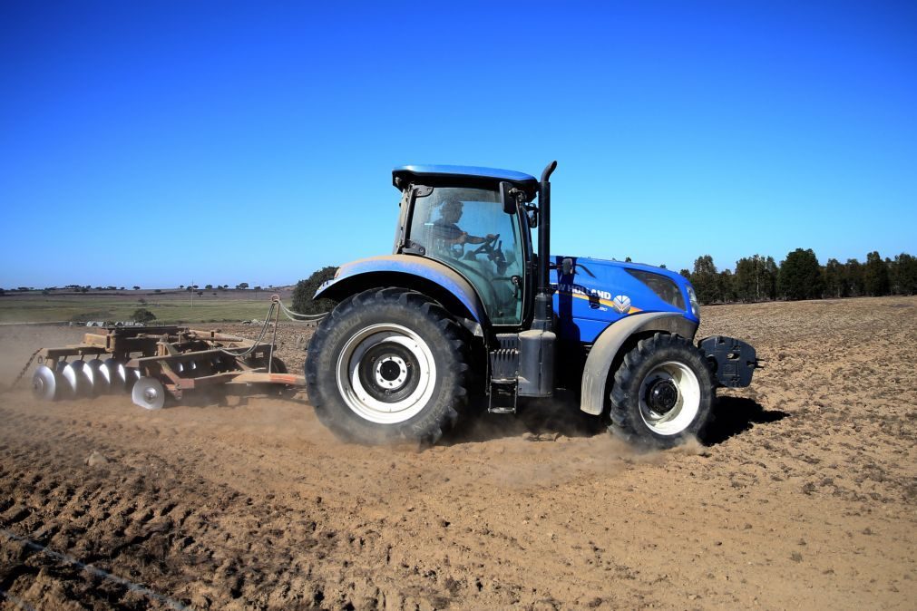 Governo publica em breve portaria que beneficia mais 100 mil agricultores