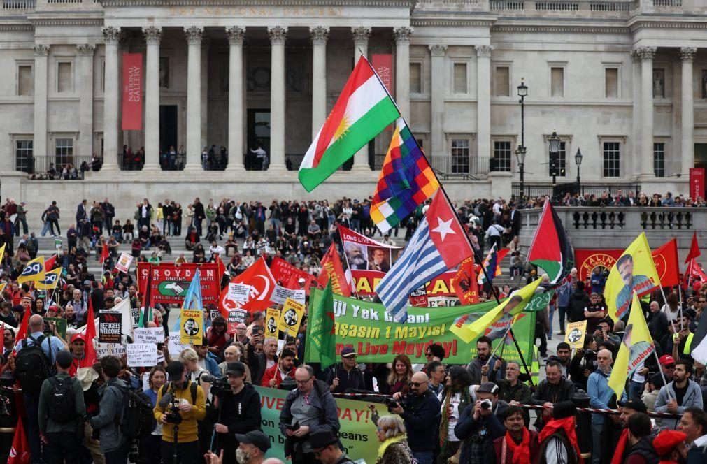 1.º de Maio: Centenas na rua em Londres para exigir mais direitos laborais