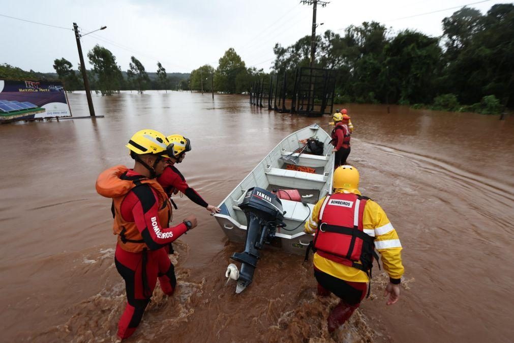 Pelo menos 31 mortos no sul do Brasil devido às fortes chuvas