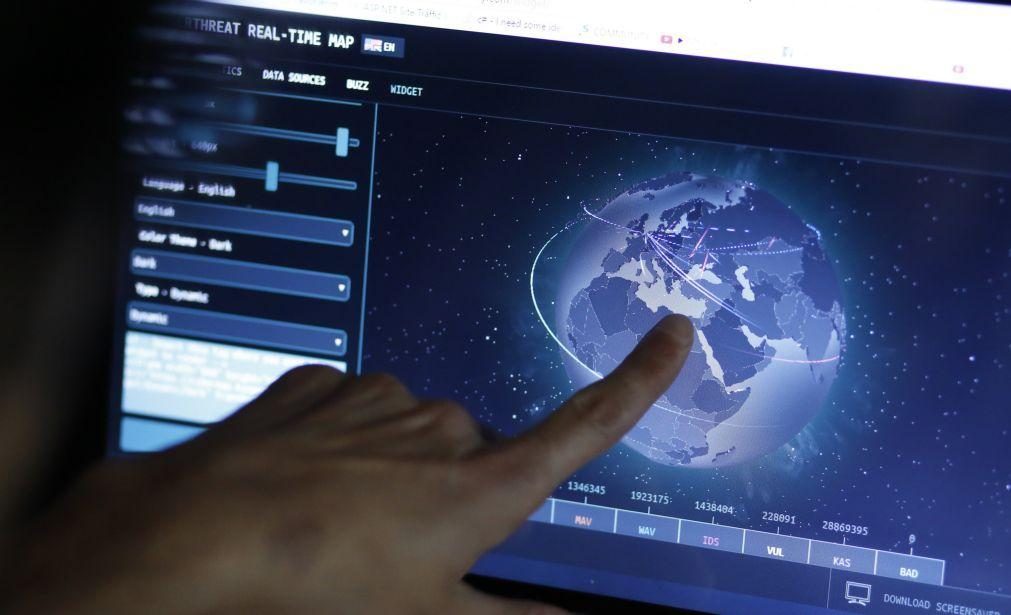 Estados Unidos condenam ciberataques na Europa atribuídos à Rússia