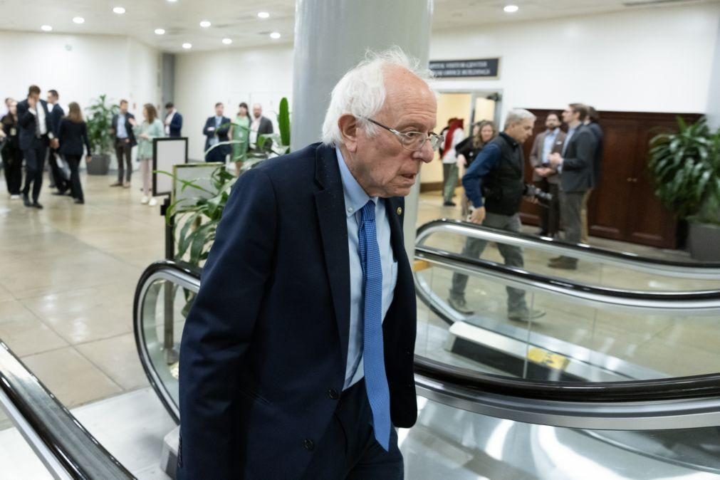 Bernie Sanders recandida-se ao Senado aos 82 anos