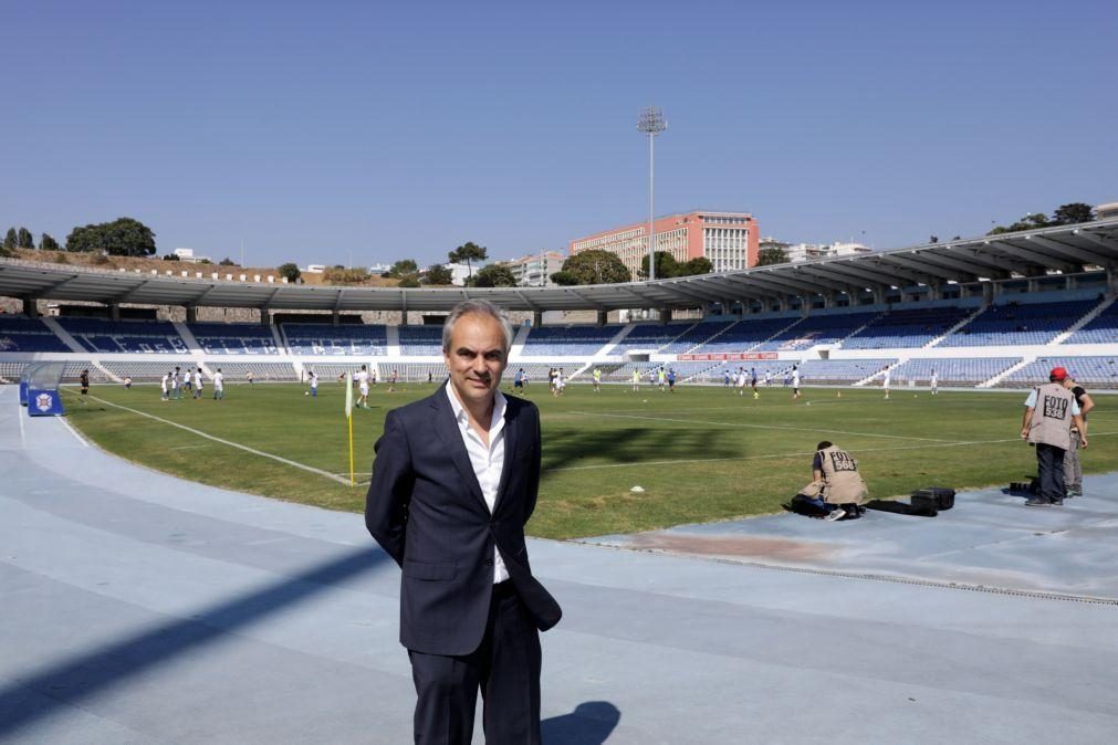 Presidente do Belenenses lamenta descida e aponta regresso aos 'profissionais'