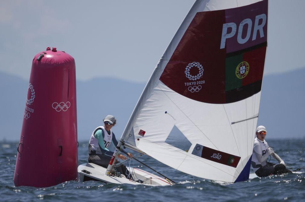 Diogo Costa e Carolina João na regata de medalhas do Europeu de 470