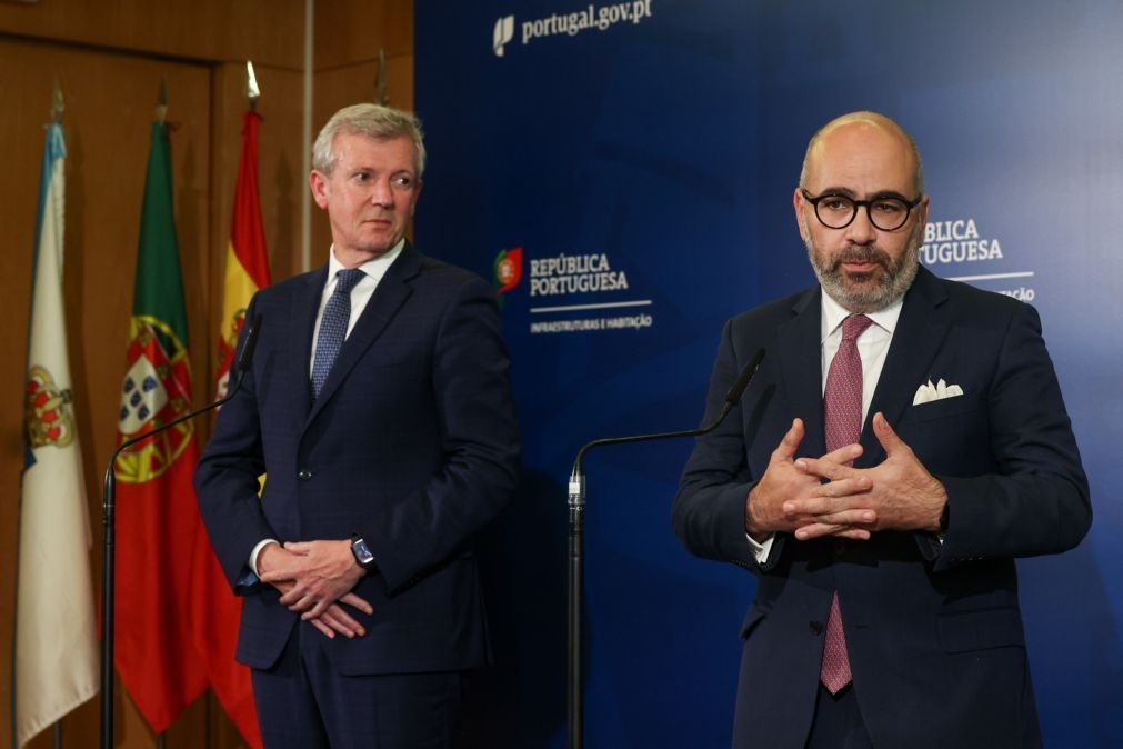 Governo reafirmou ao presidente da Junta da Galiza compromisso na alta velocidade