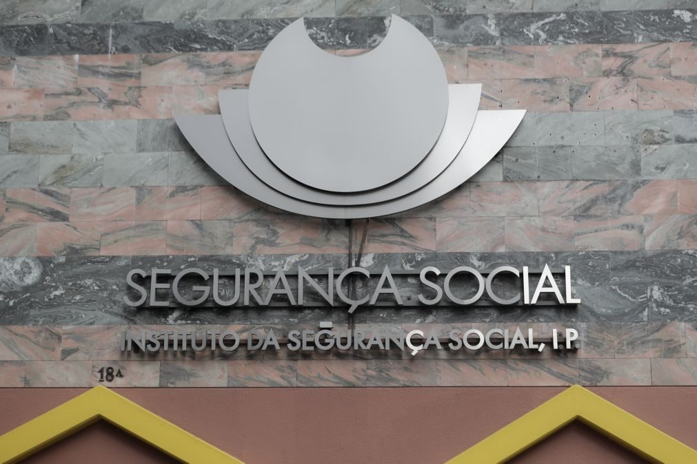 Segurança Social vai regularizar dívidas aos cuidados continuados até final do mês