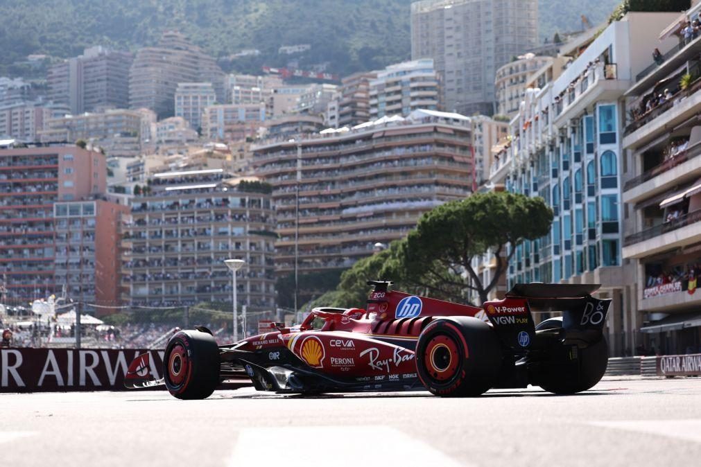 Charles Leclerc põe Ferrari na 'pole position' do GP do Mónaco de Fórmula 1