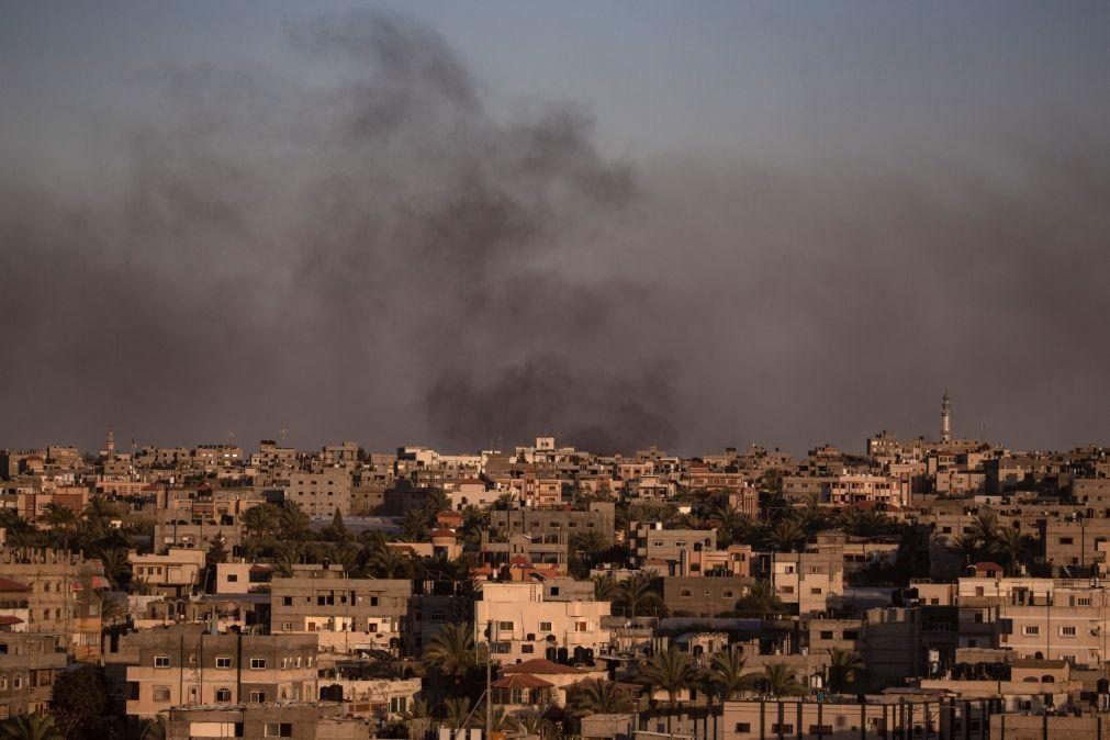 Israel continua a bombardear Faixa de Gaza sem respeitar decisão do TIJ