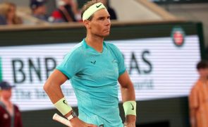 Recordista Nadal afastado pela primeira vez na primeira ronda de Roland Garros