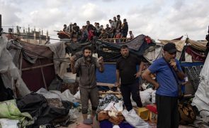 Peritos da ONU afirmam que ataque a campo de deslocados de Rafah foi indiscriminado