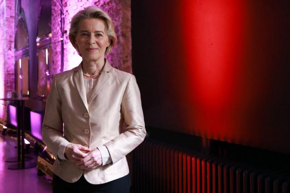 IL admite juntar-se à AD no apoio a Von der Leyen, PS está com Schmit