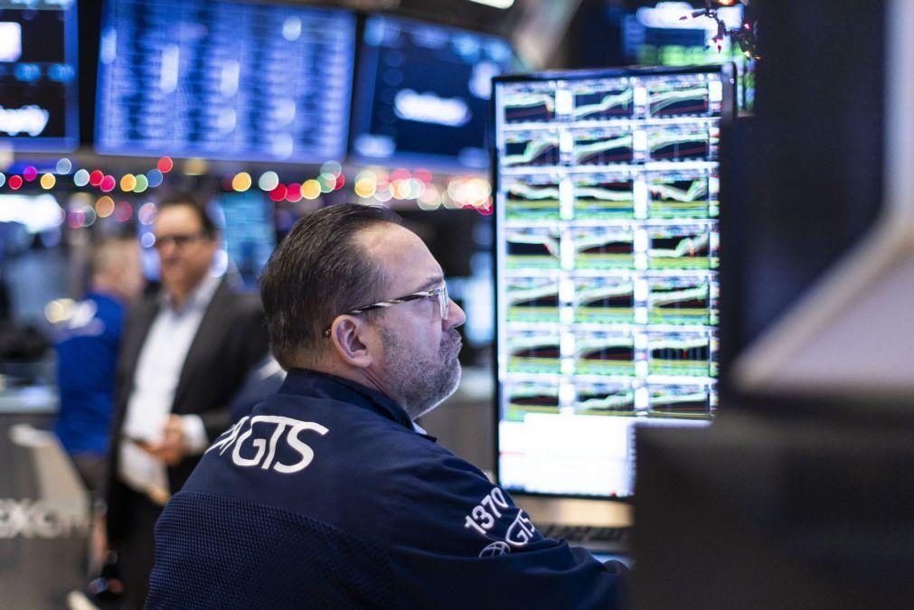 Wall Street inicia sessão em alta no final de uma semana de perdas