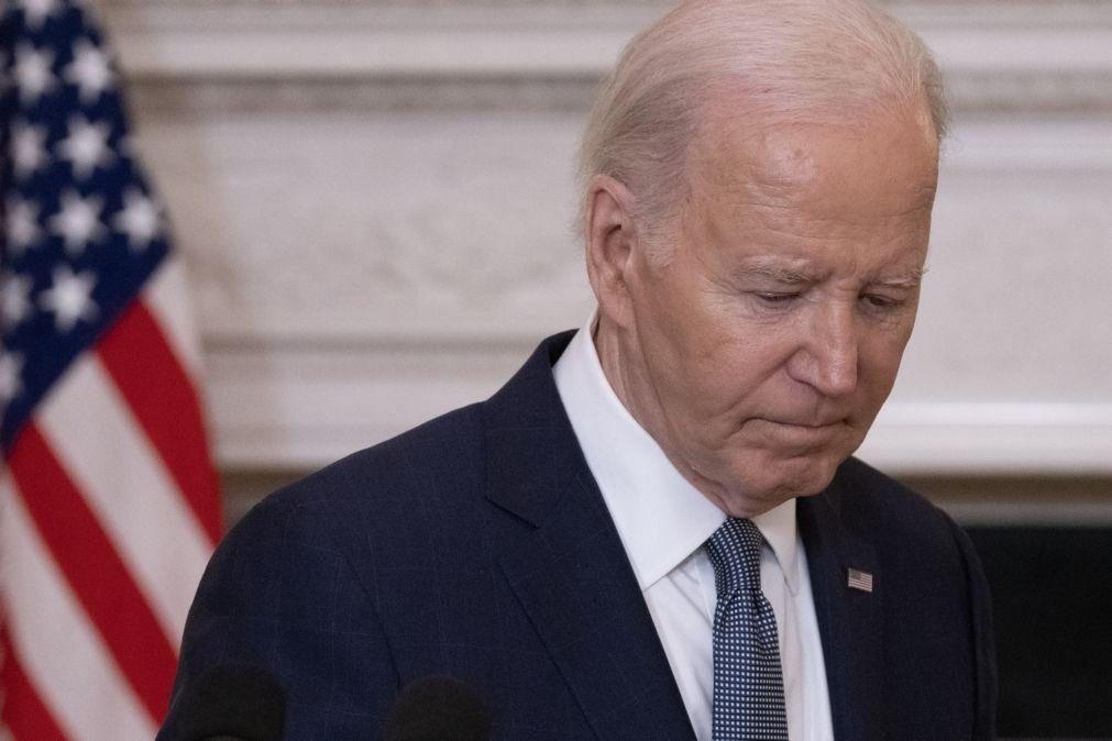 Biden chama delinquente a Trump pela primeira vez após veredicto em Nova Iorque