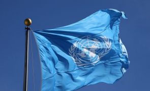Agência atómica da ONU condena falta de cooperação do Irão