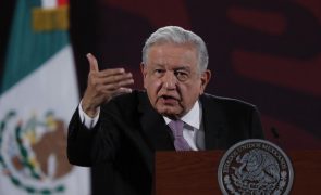 México quer acordo com os EUA para deportar migrantes diretamente para os seus países