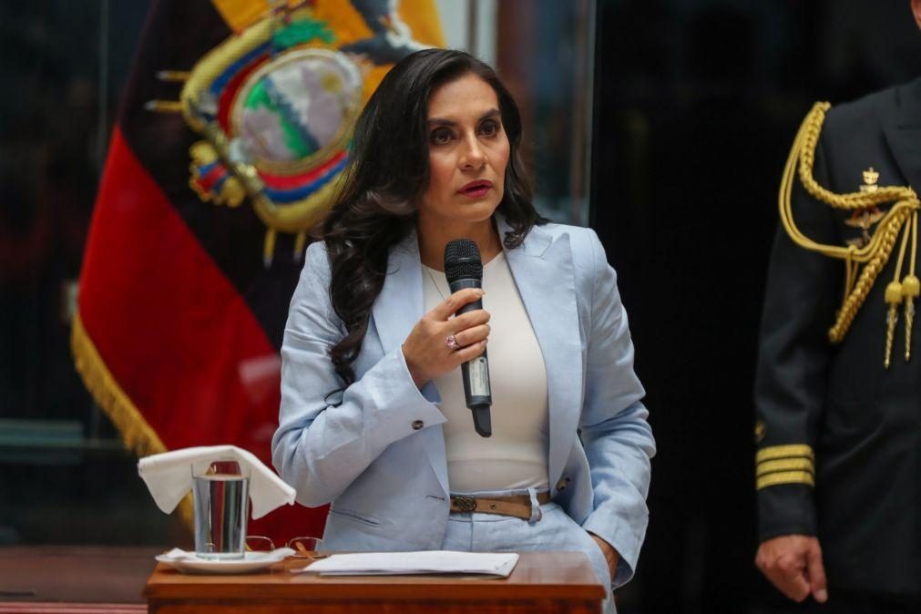 Parlamento do Equador bloqueia acusação da vice-presidente em caso de corrupção