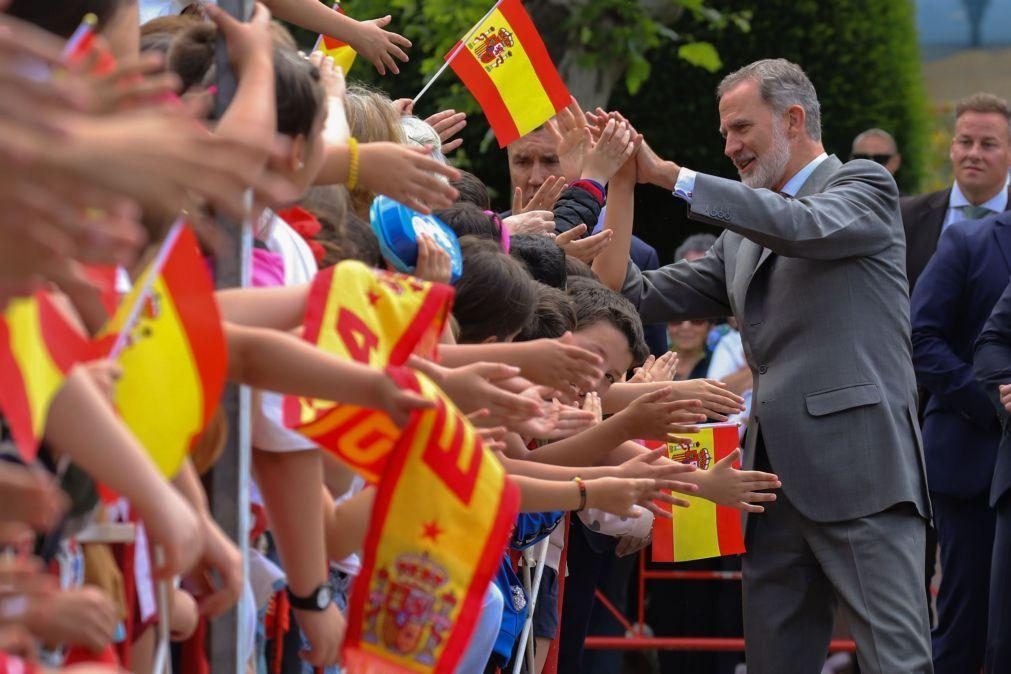 Felipe VI é Rei há dez anos numa Espanha que 