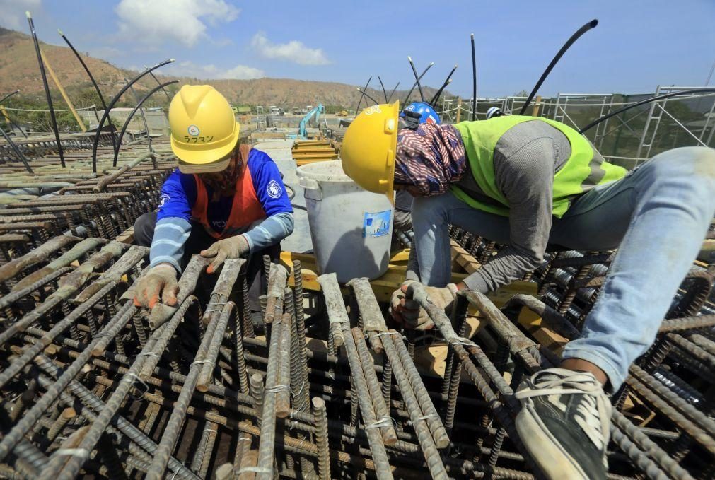 Produção na construção cai em abril na zona euro e Portugal regista 3.ª maior subida