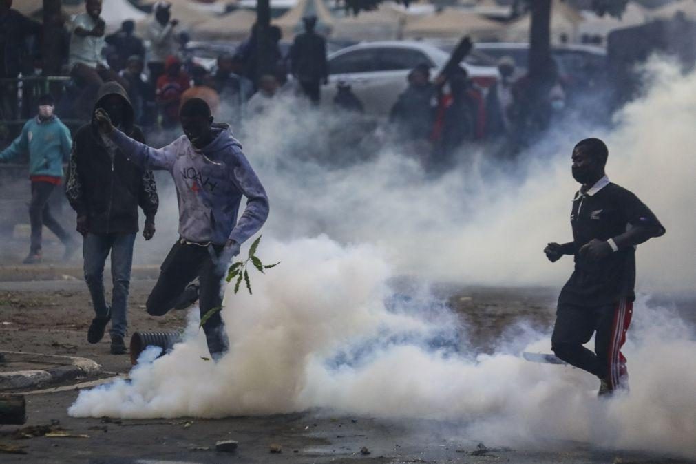 Um manifestante morto em protesto contra o Governo queniano