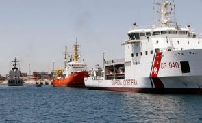 Guarda costeira italiana sobe para 34 número de mortos em naufrágio no mar Jónico