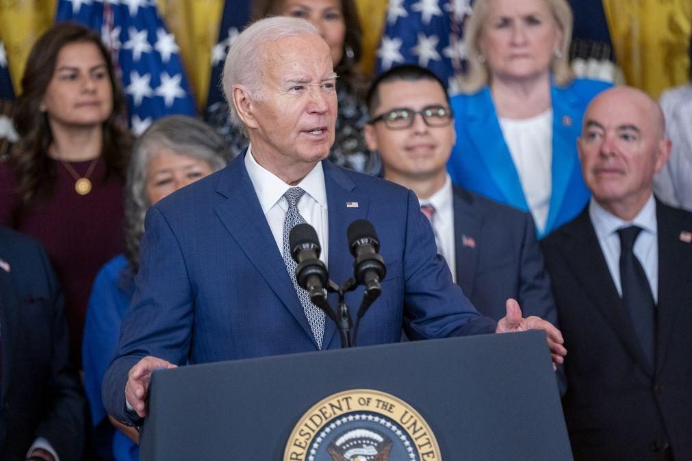 Médio Oriente: Biden condena violência junto de sinagoga em Los Angeles