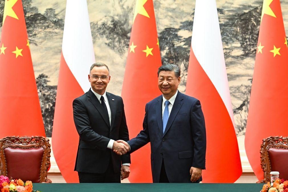 China alarga política de isenção de visto à Polónia
