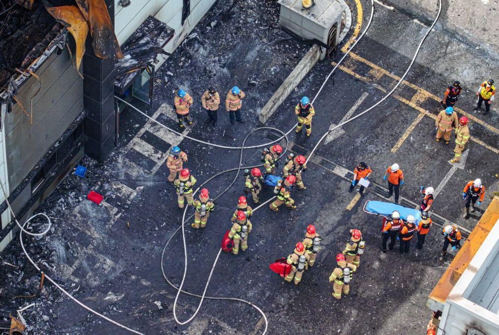 Novo balanço aponta para 22 mortos em incêndio em fábrica na Coreia do Sul