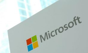 Bruxelas suspeita de abuso de posição dominante da Microsoft com Teams na UE