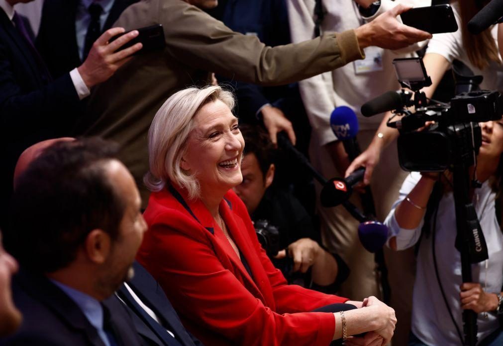 Le Pen acusa extrema-esquerda de preparar motins caso RN ganhe eleições