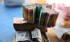 Governo angolano aprova novos valores para salário mínimo e pensões
