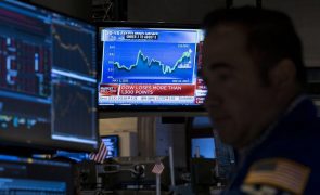Wall Street negoceia mista pouco após o início da sessão