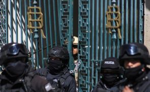 Três militares em prisão preventiva por tentativa de golpe de Estado na Bolívia
